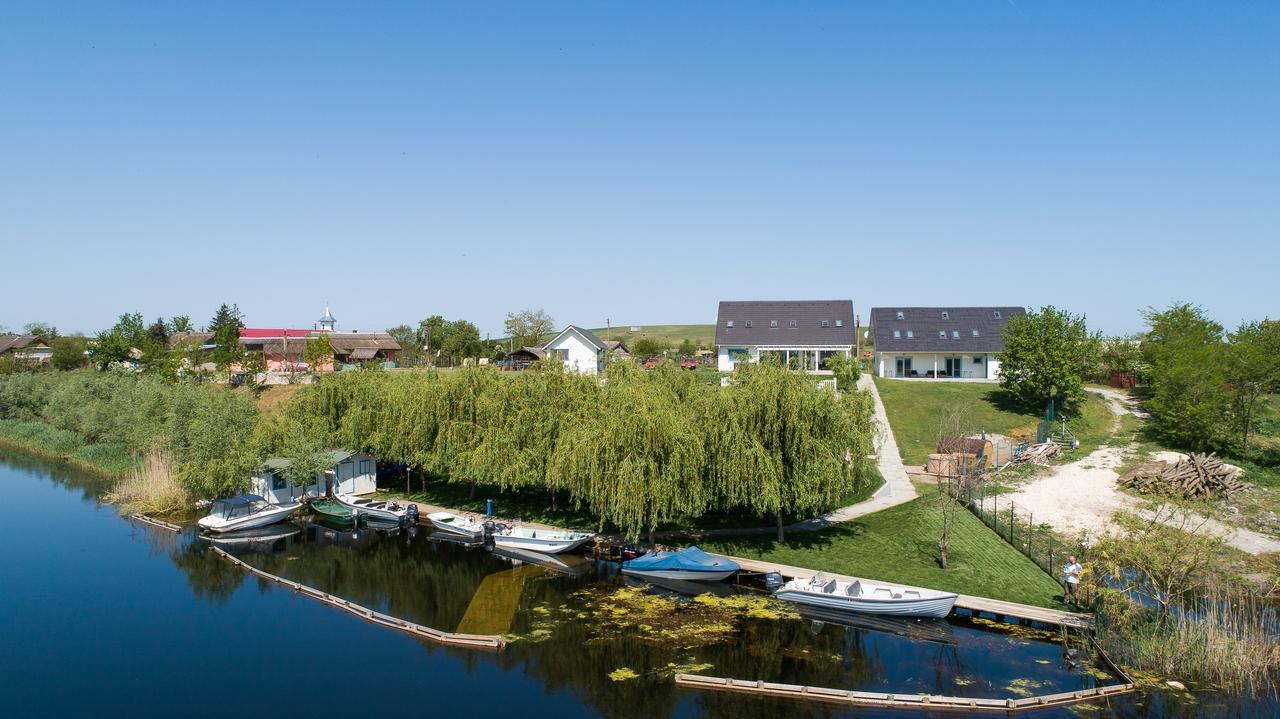 Pike Inn Dunavatul De Sus - Delta Dunarii Dunavăţu de Sus Екстериор снимка